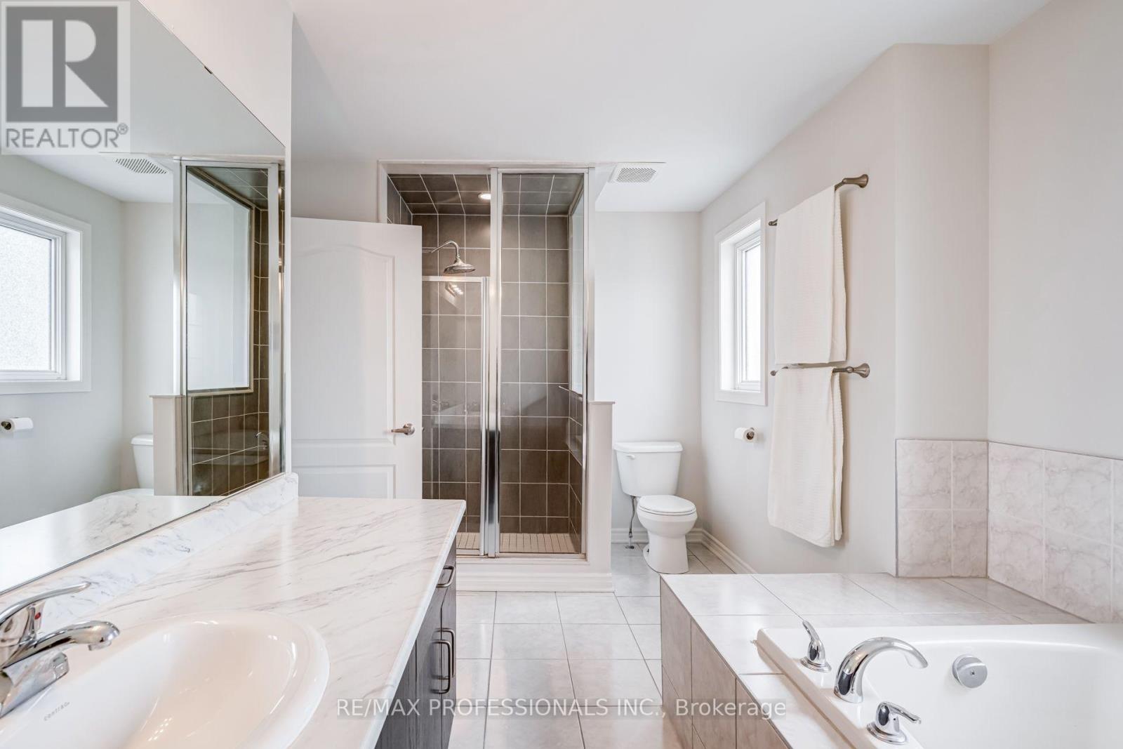#63 636 EVANS AVENUE - Image 35