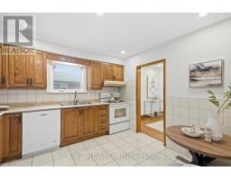 21 Wallasey Avenue, Toronto, ON M9M1E1 Photo 13