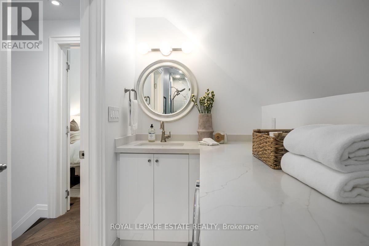 370 SILVERTHORN AVENUE - 9