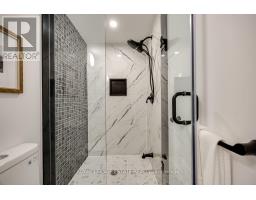 370 Silverthorn Avenue, Toronto, ON M6M3G9 Photo 16