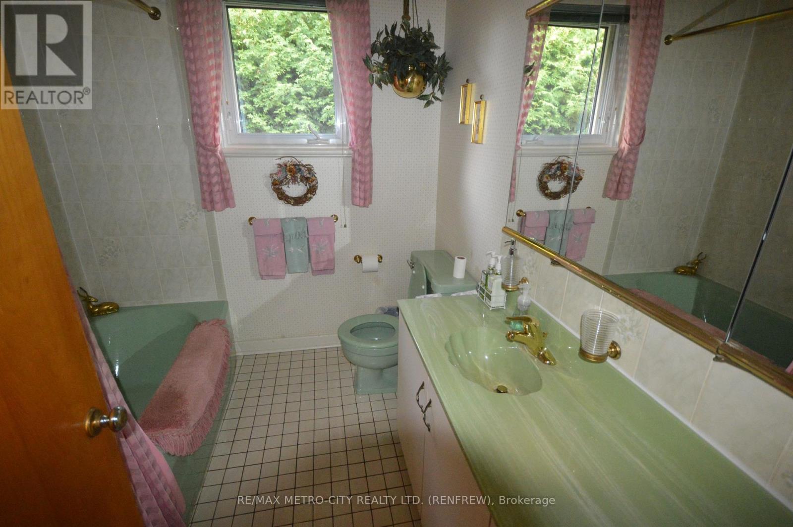 33 PEMBROKE STREET - Image 8