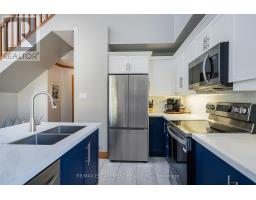 207 - 184 Snowbridge Way, Blue Mountains, ON L9Y0V1 Photo 12