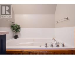 207 - 184 Snowbridge Way, Blue Mountains, ON L9Y0V1 Photo 27