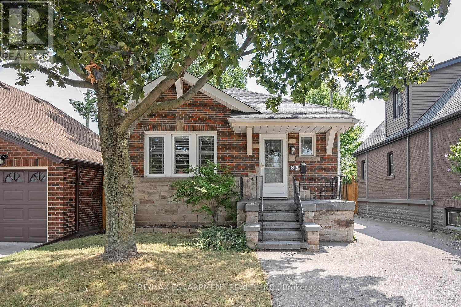 Photo of 65 Kenilworth Avenue