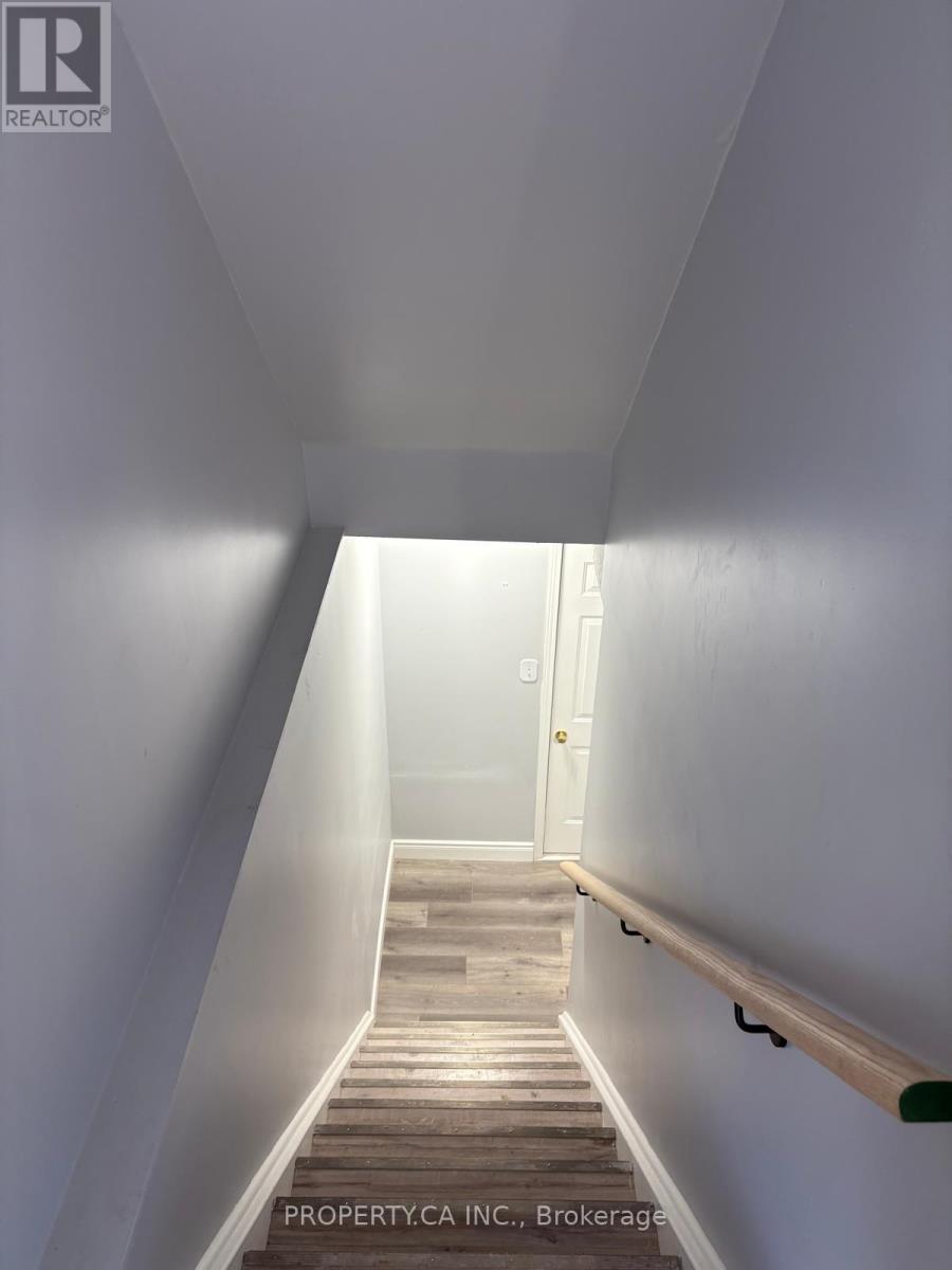 LOWER - 100 MASTERSON CRESCENT — photo 3