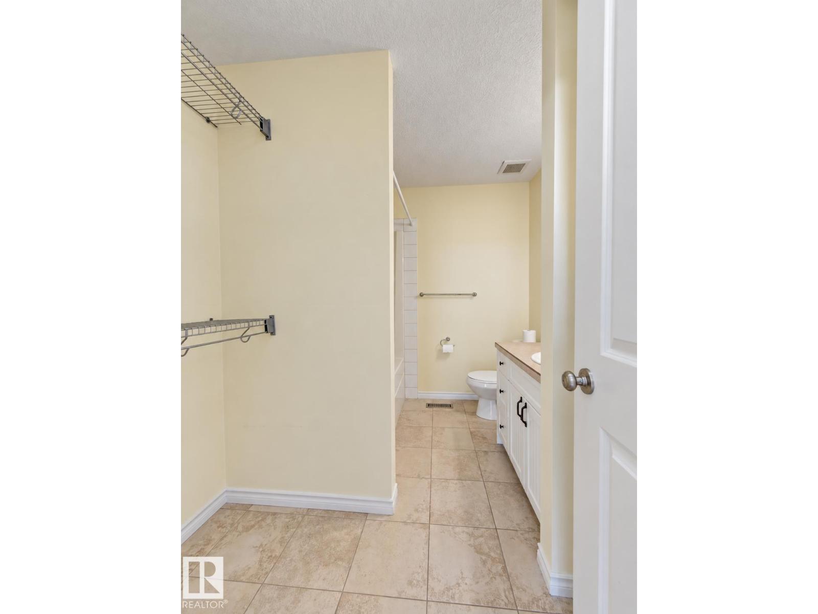 #3 10 Woodcrest Ln, Westpark_FSAS — photo 18 of 30