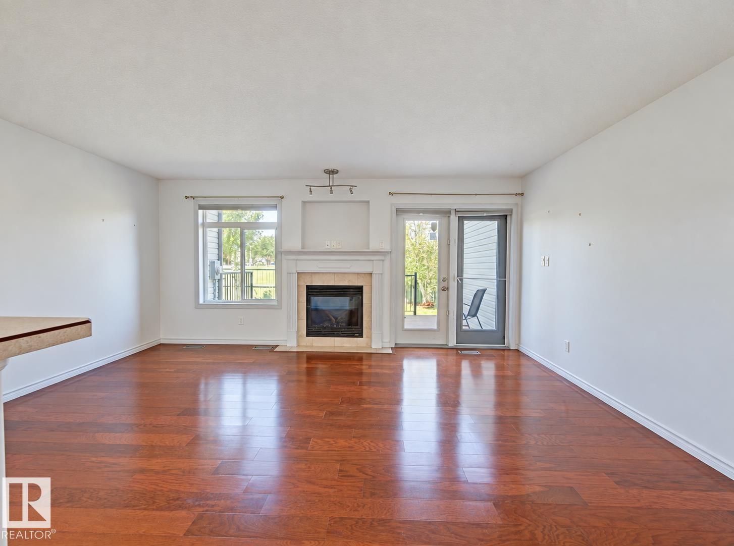 #3 10 Woodcrest Ln, Westpark_FSAS — photo 6 of 30