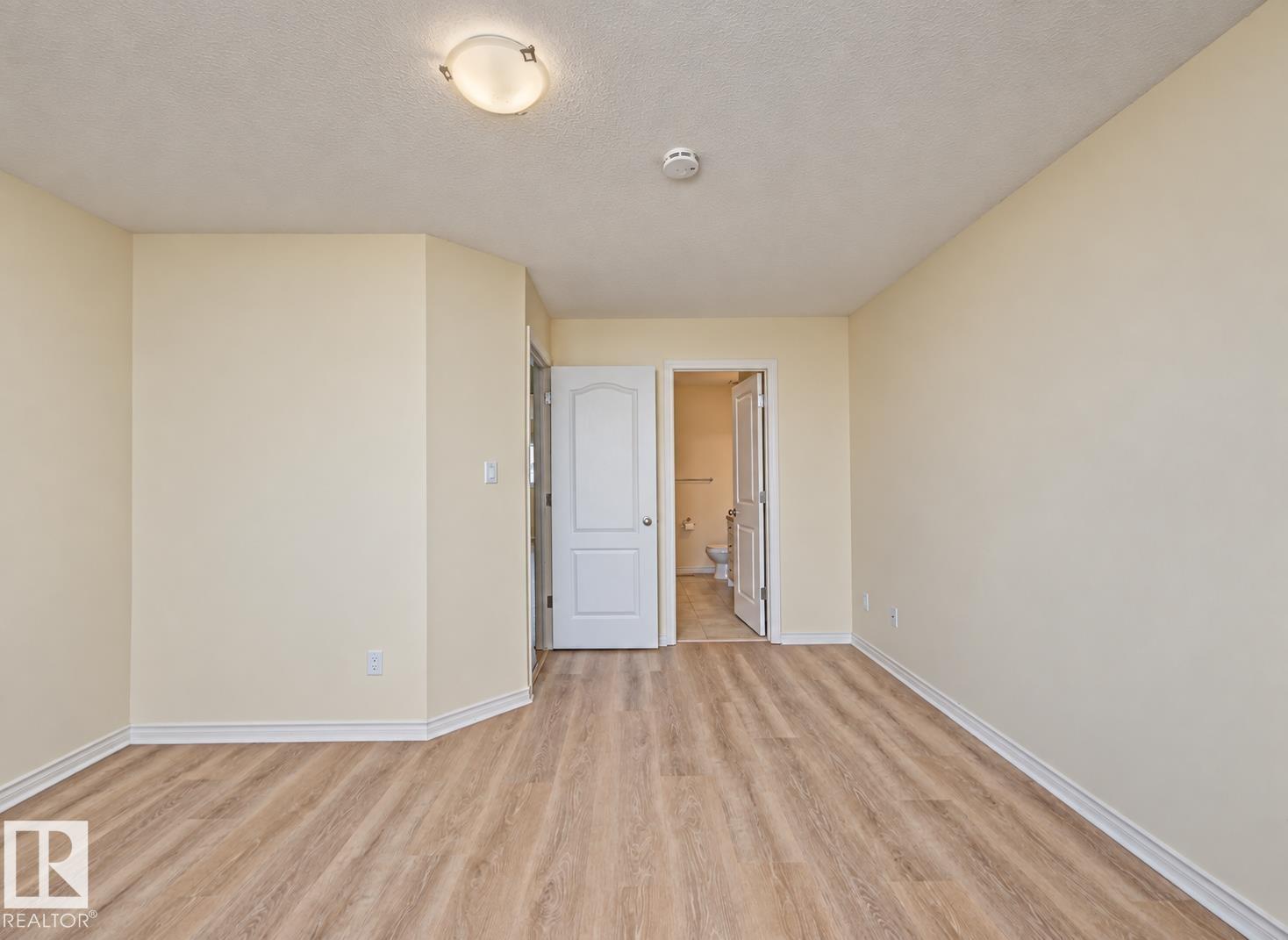#3 10 Woodcrest Ln, Westpark_FSAS — photo 17 of 30