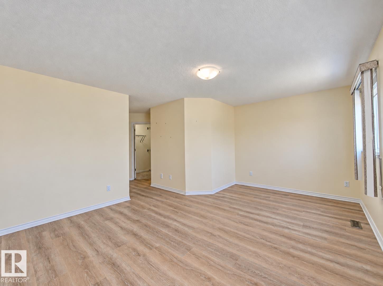 #3 10 Woodcrest Ln, Westpark_FSAS — photo 24 of 30