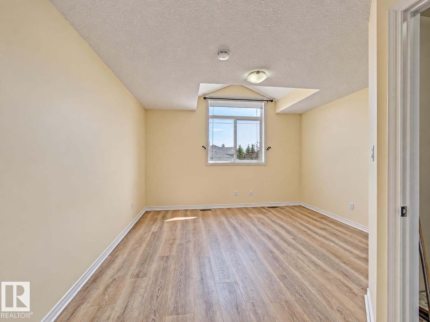 #3 10 Woodcrest Ln, Westpark_FSAS — photo 15 of 30