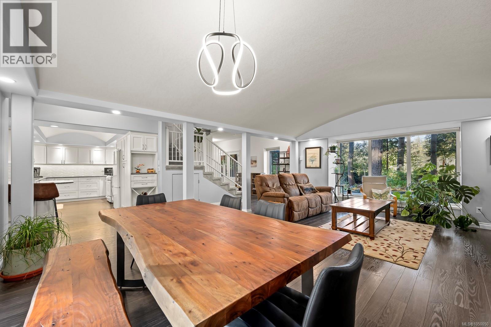 2219 Sea Lion Way - 8