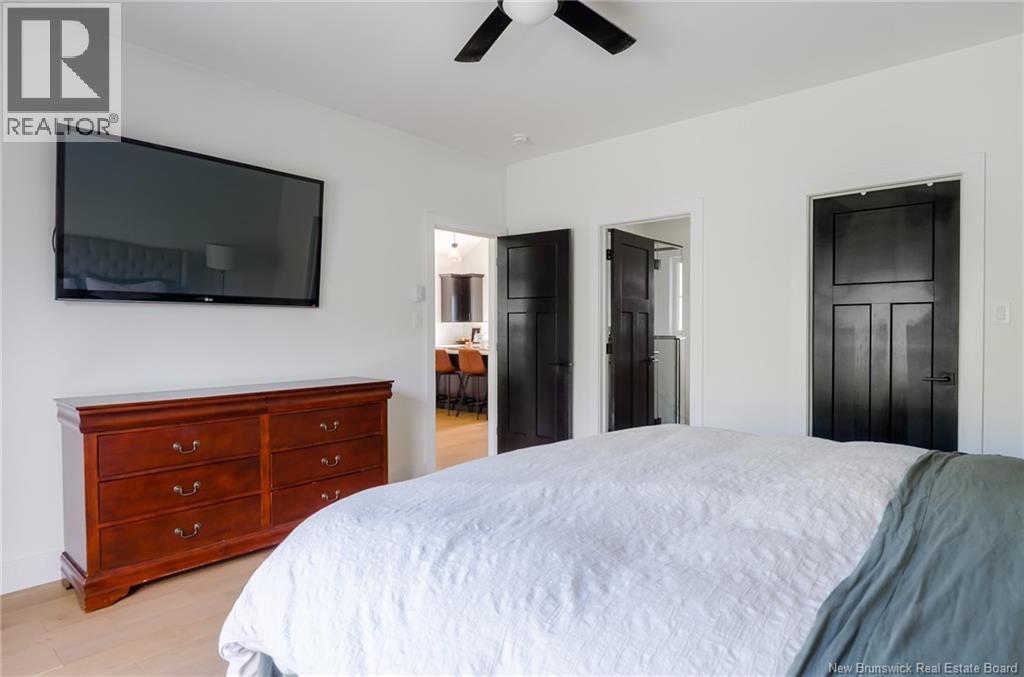 70 Longwood Drive - Image 20