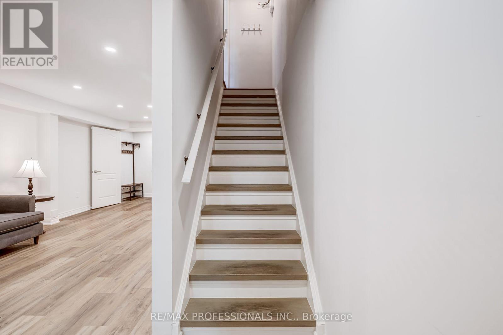 #63 636 EVANS AVENUE - Image 36