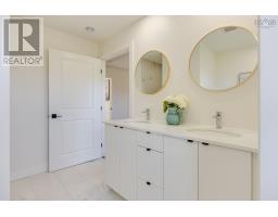 50 Breaktrail Drive, Bedford, NS B4B2J7 Photo 24