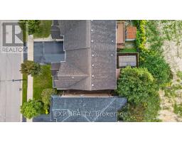 127 Knapton Drive, Newmarket, ON L3X3B3 Photo 40