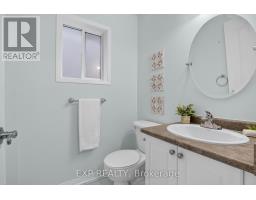 127 Knapton Drive, Newmarket, ON L3X3B3 Photo 21