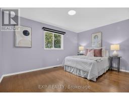 127 Knapton Drive, Newmarket, ON L3X3B3 Photo 27