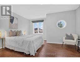 127 Knapton Drive, Newmarket, ON L3X3B3 Photo 29