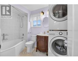 127 Knapton Drive, Newmarket, ON L3X3B3 Photo 25