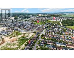 127 Knapton Drive, Newmarket, ON L3X3B3 Photo 42