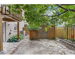 127 Knapton Drive, Newmarket, ON L3X3B3 Photo 47