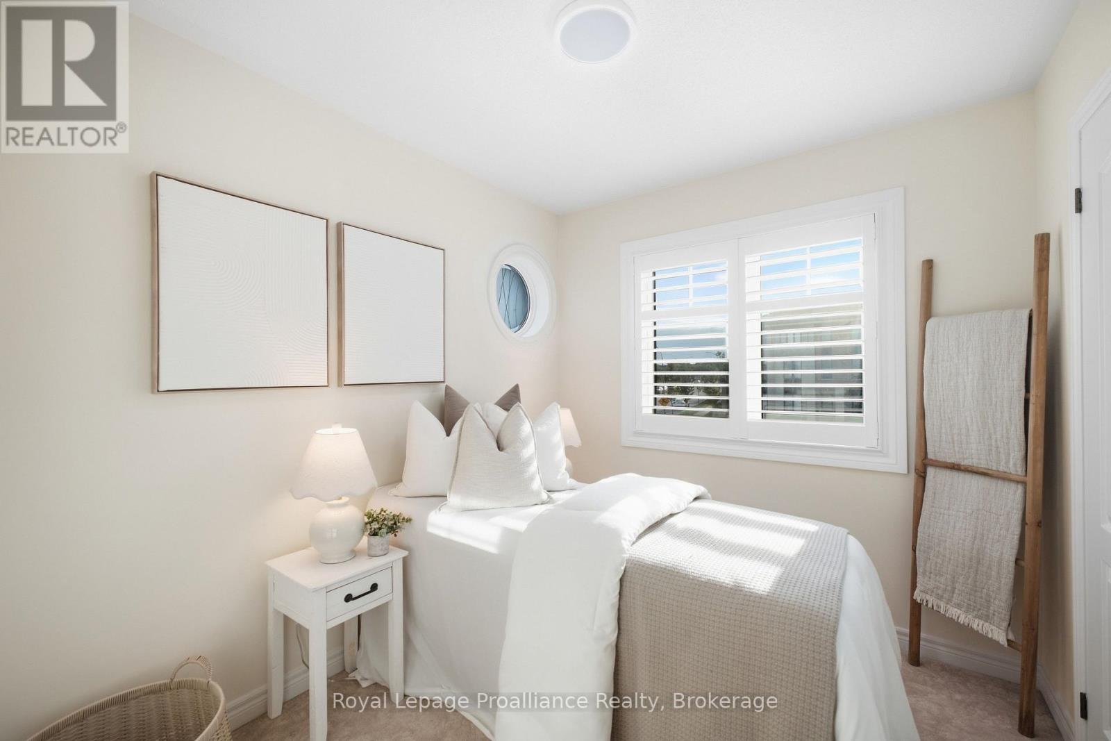 110 Kenneth Hobbs Avenue, Whitby, ON photo 34