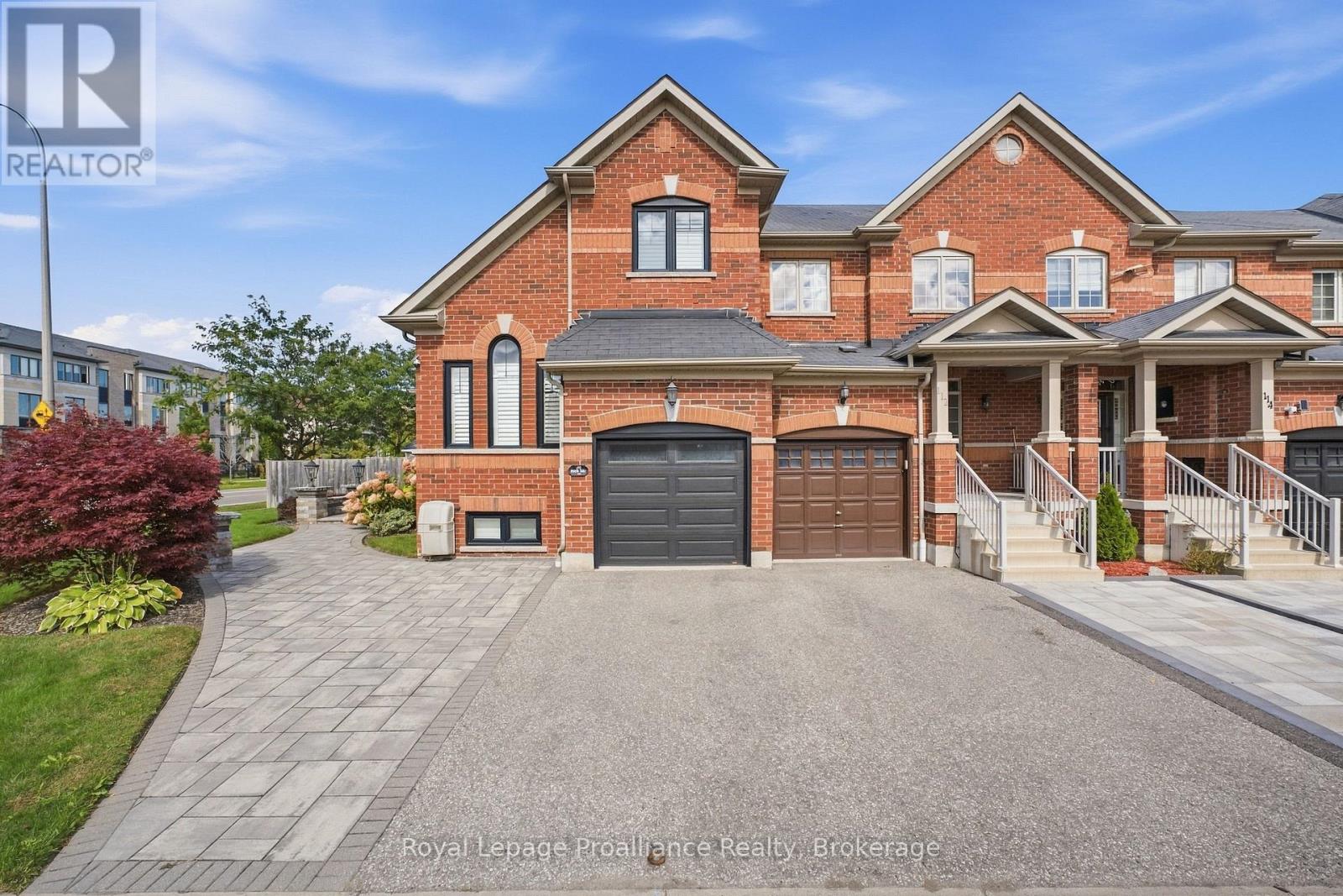 110 Kenneth Hobbs Avenue, Whitby, ON photo 6