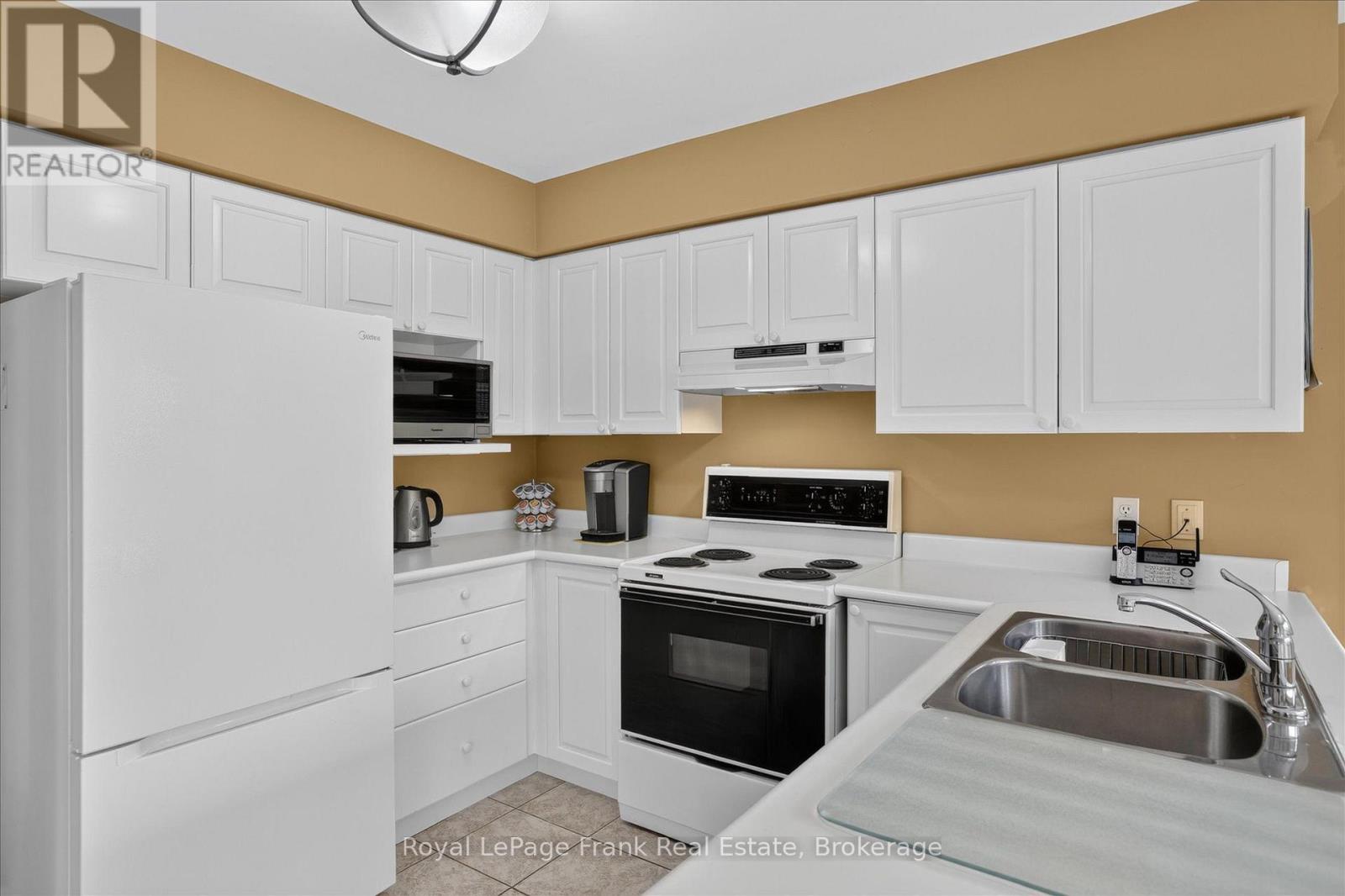 1544 GLENFOREST CRESCENT - Image 10