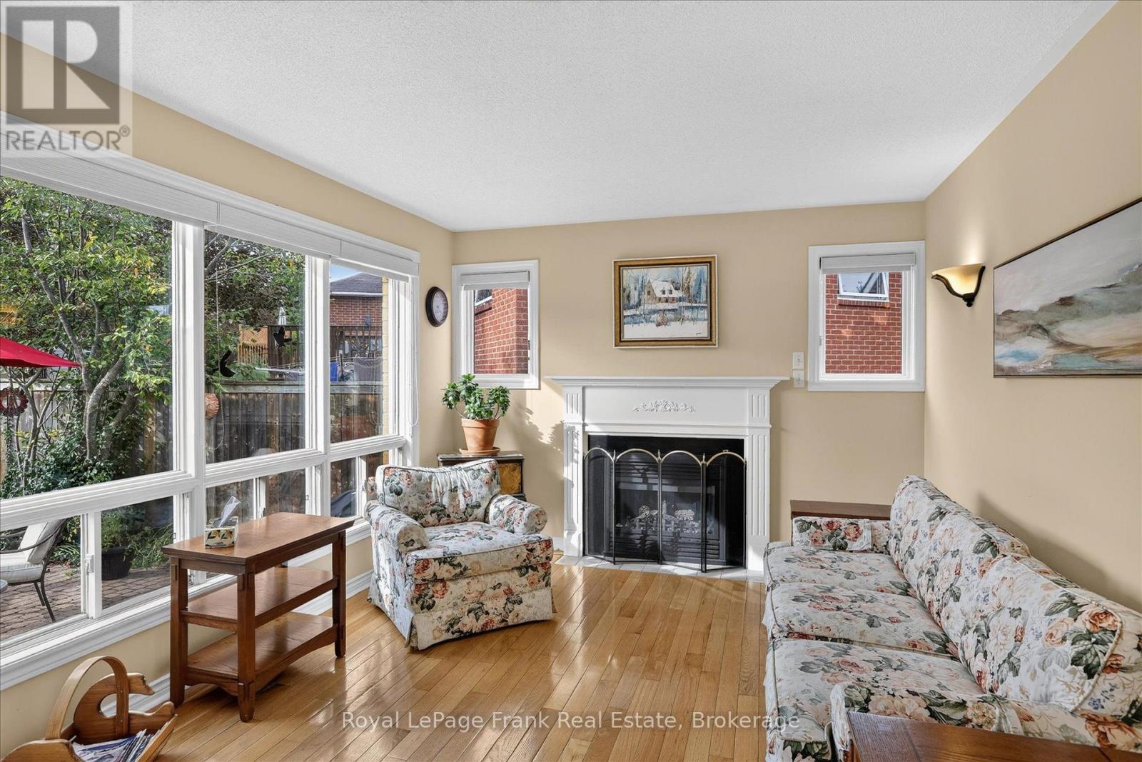 1544 GLENFOREST CRESCENT - Image 13