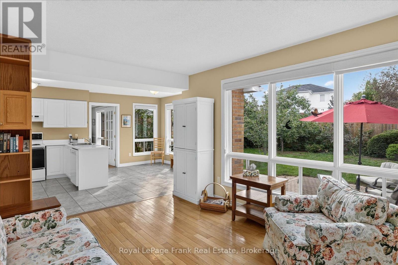1544 GLENFOREST CRESCENT - Image 15