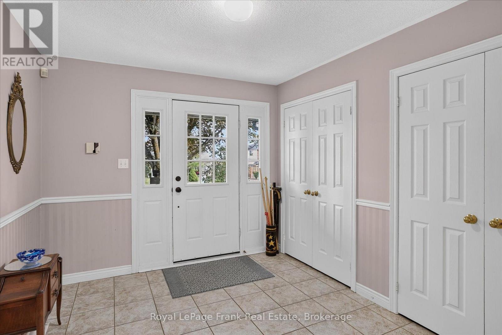 1544 GLENFOREST CRESCENT - 3