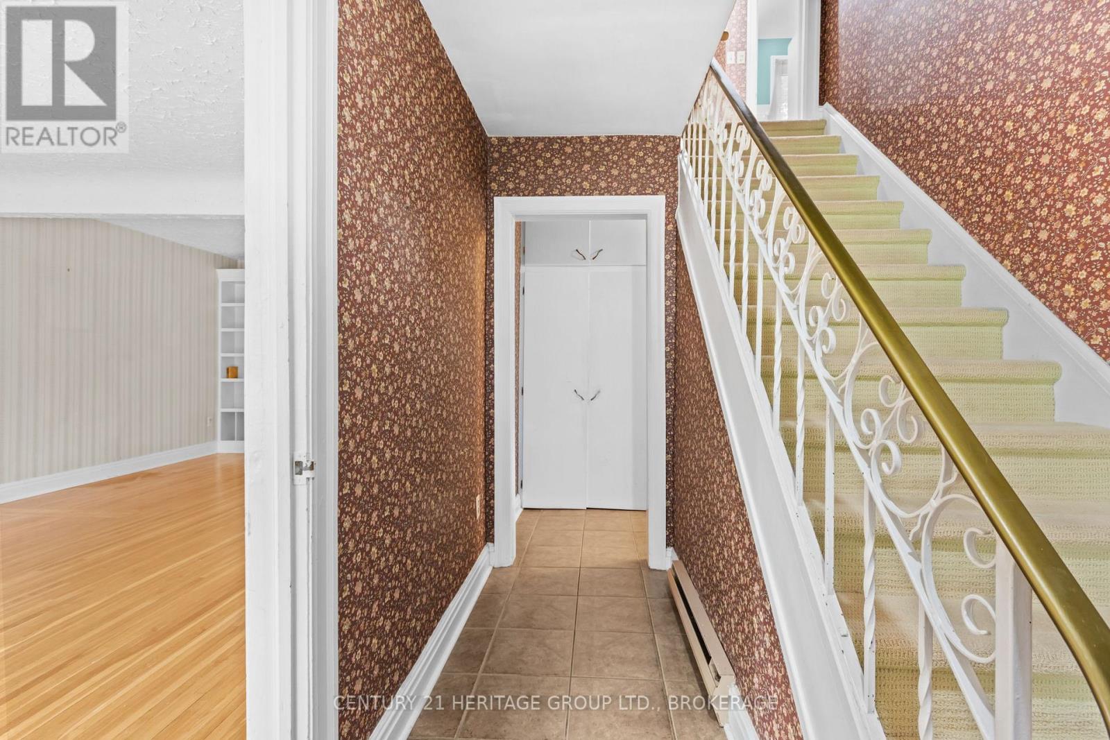 187 COLLEGE STREET - Image 5