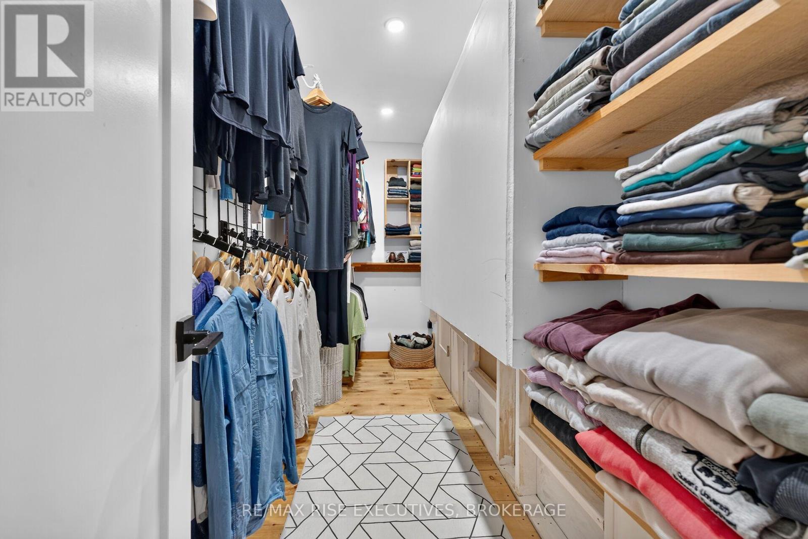 171 JONAS STREET - Image 24