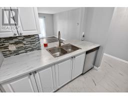 201 - 566 Armstrong Road, Kingston, ON K7M8M2 Photo 10
