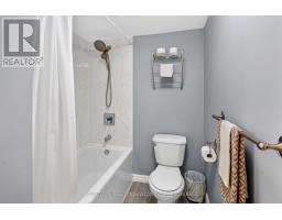 201 - 566 Armstrong Road, Kingston, ON K7M8M2 Photo 17