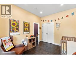 Primary Bedroom - 935 Meadowlark Pl, Qualicum Beach, BC V9K1M6 Photo 16