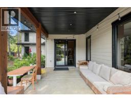 Kitchen - 935 Meadowlark Pl, Qualicum Beach, BC V9K1M6 Photo 11