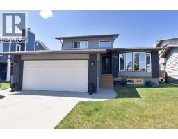 Bedroom - 303 Woodside Place, Okotoks, AB T1S1L9 Photo 6