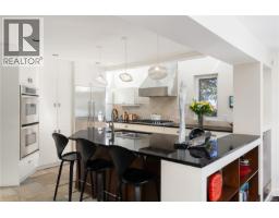 Entrance - 7090 Brentwood Dr, Central Saanich, BC V8M1B6 Photo 16