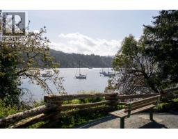 7090 Brentwood Dr, Central Saanich, BC V8M1B6 Photo 47