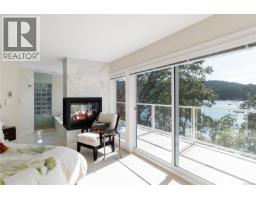 7090 Brentwood Dr, Central Saanich, BC V8M1B6 Photo 27