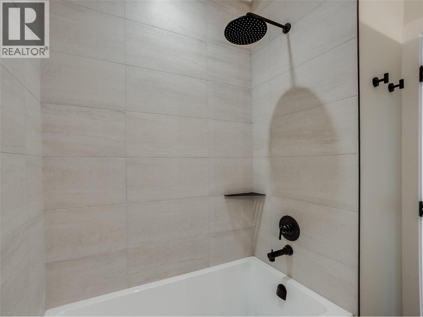 #403 910 Lakeside Drive - Image 42
