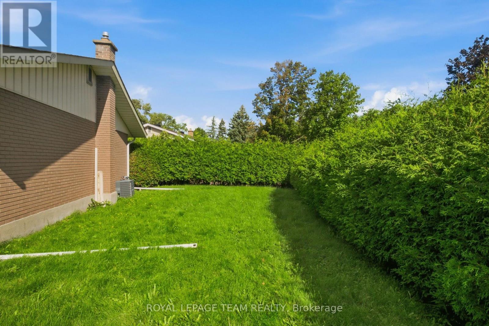 2587 ROMAN AVENUE - Image 29