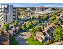 34 Scout Street, Ottawa, ON K2C4B9 Photo 12