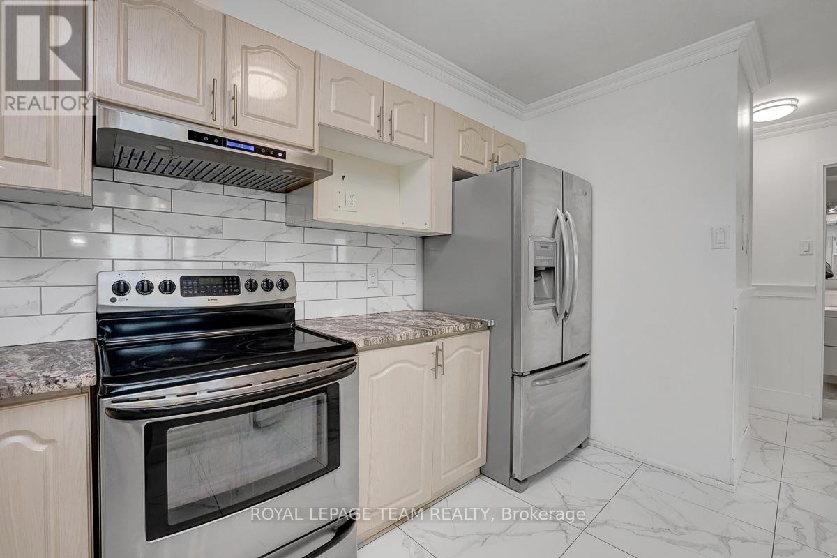 #1208 158A MCARTHUR AVENUE - Image 18