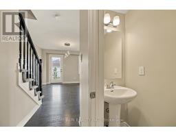 822 Maloja Way, Ottawa, ON K2S0P1 Photo 10