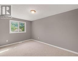 303 Hoylake Crescent, Ottawa, ON K1E1M1 Photo 16