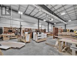 B - 1240 Kenaston Street, Ottawa, ON K1B0B2 Photo 15