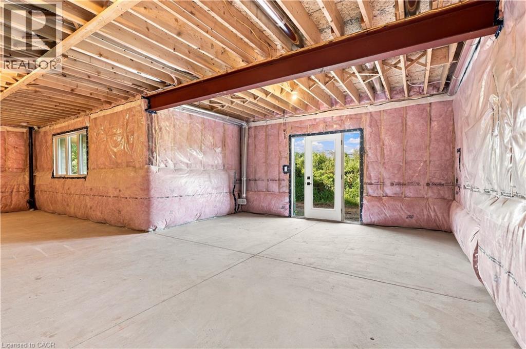 261 LADYSLIPPER Drive - Image 32
