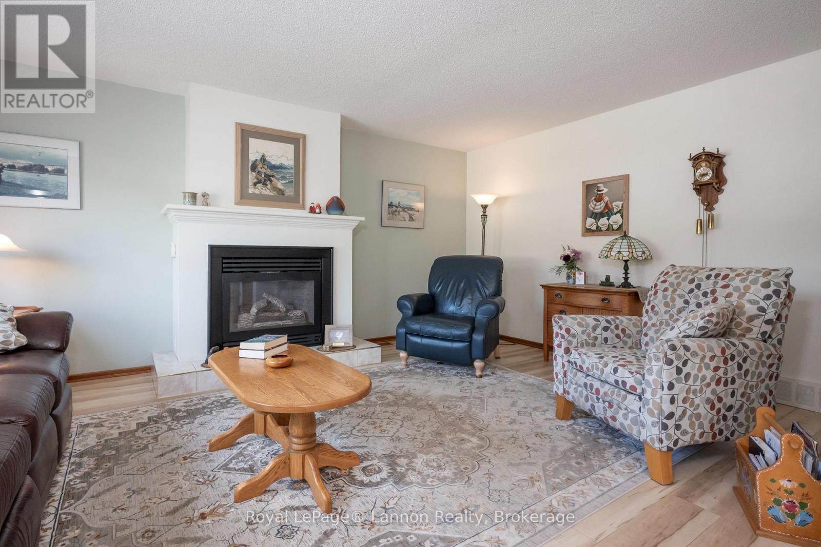 315 RONA STREET - 14